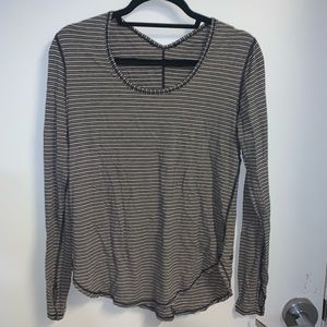 navy/ white stripped lulu lemon long sleeve